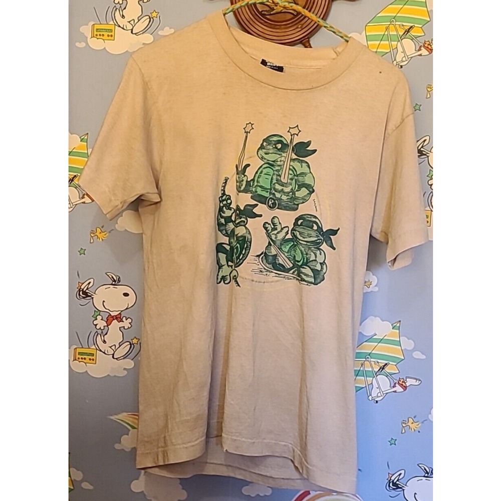 Vintage Made In USA Teenage Mutant Ninja Turtles TShirt Adult Size Small